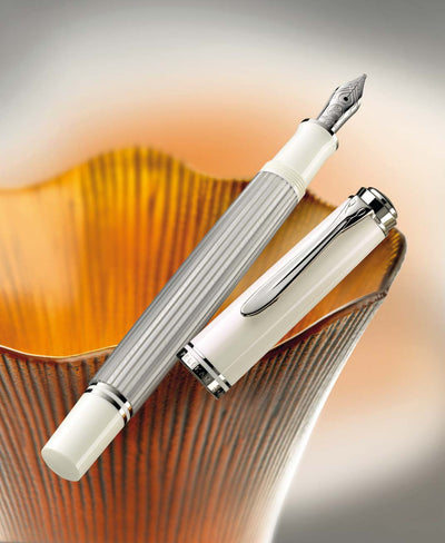 Pelikan Souveran 405 Silver/White Fountain Pen