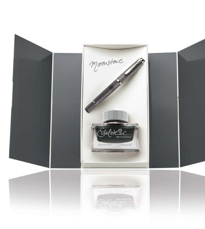 Pelikan Classic 205 Moonstone Fountain Pen