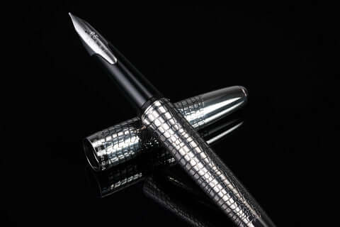 Pilot Sterling Silvern Ishidatami Fountain Pen