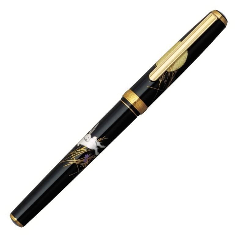 Platinum Classic Maki-E Moon and Rabbit Fountain Pen | ptl1500h87 | Pen Place